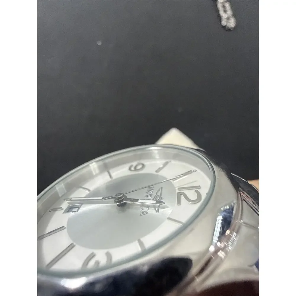 Invicta up auction